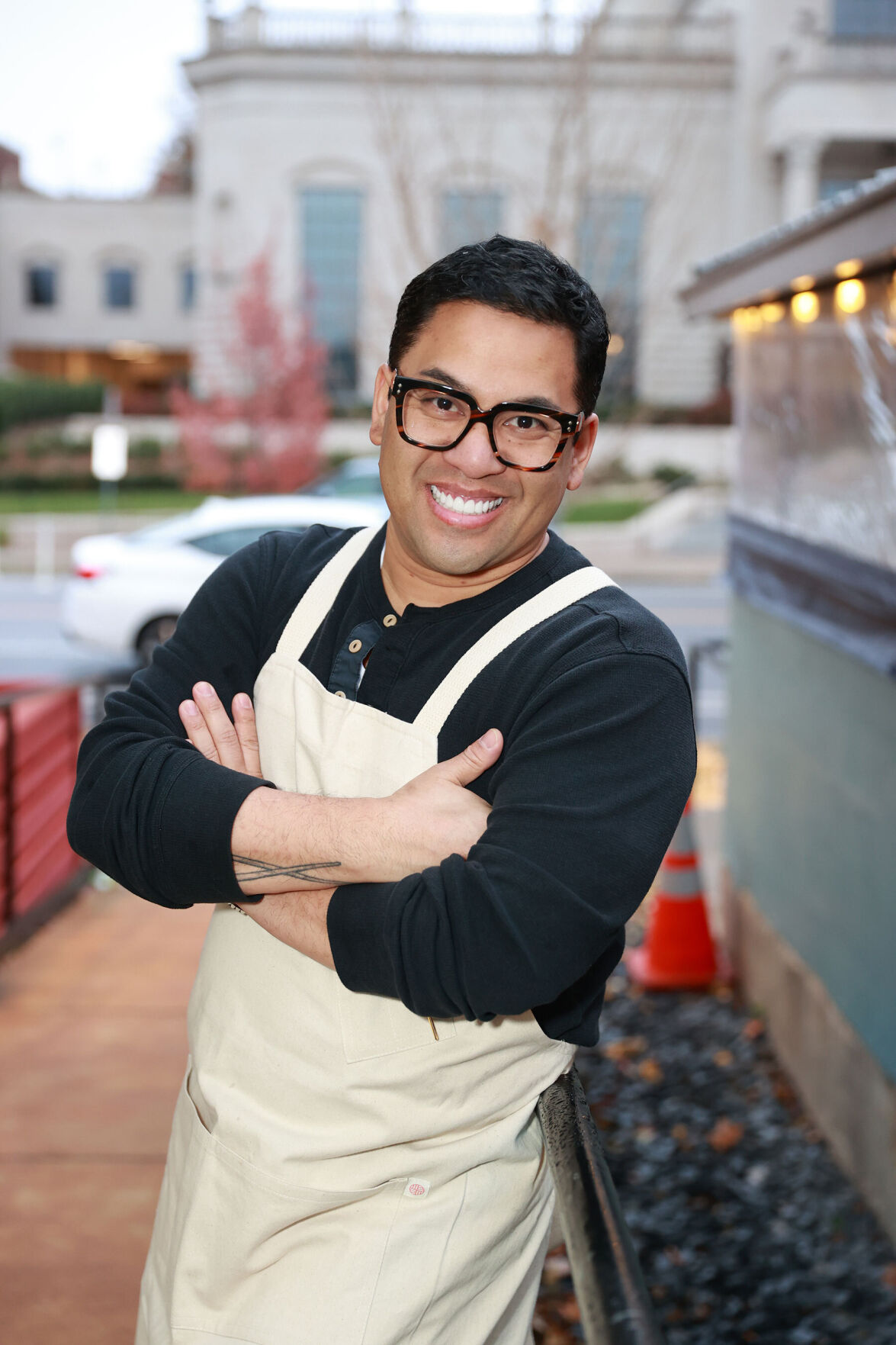 Arnold Myint headshot, smiling
